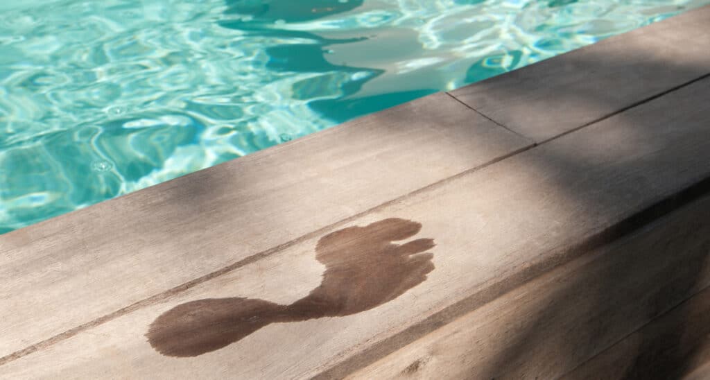 Piscines en bois pour les jeux d'eau